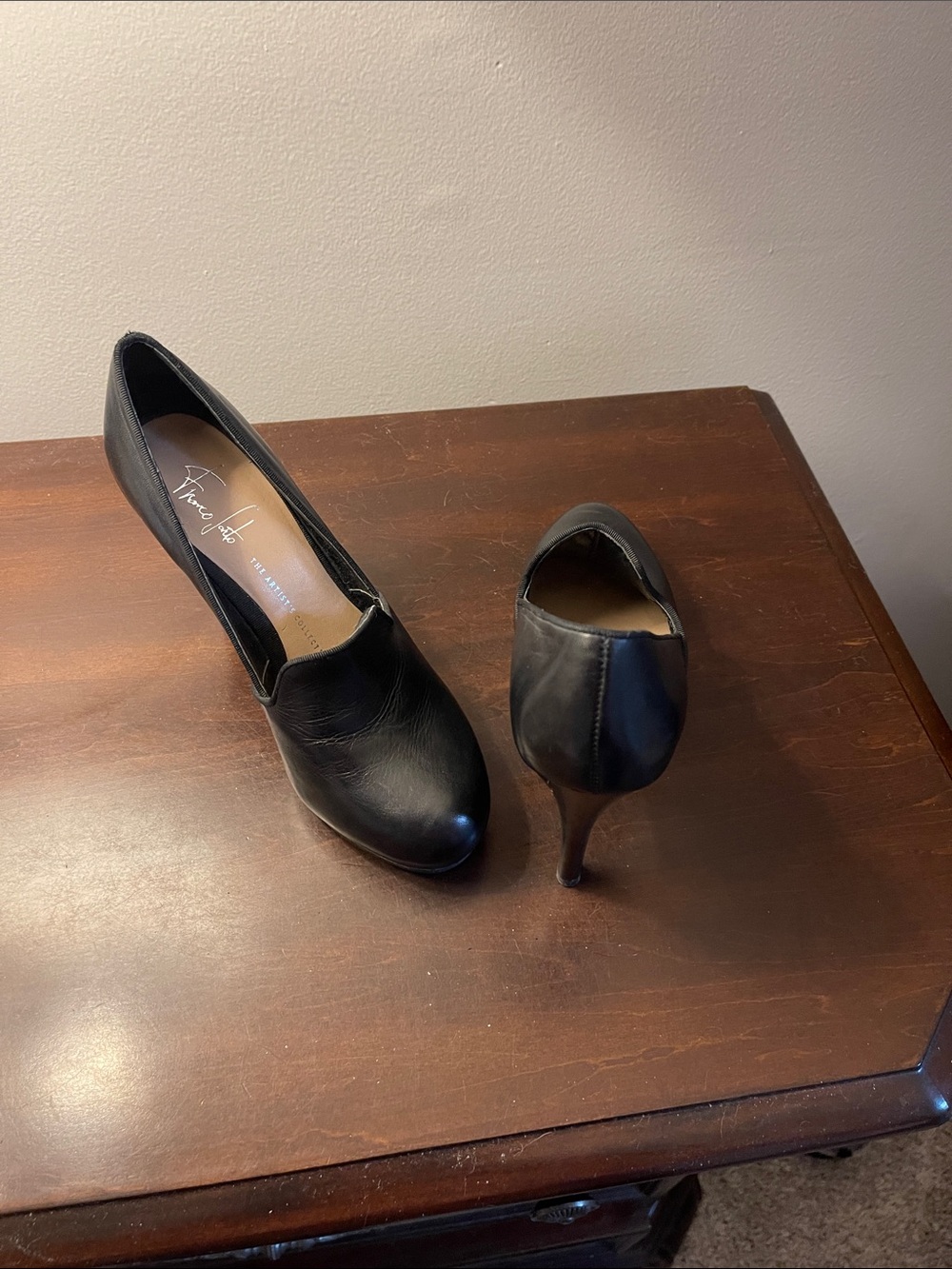 Franco Sarto Black Leather Heel Pumps